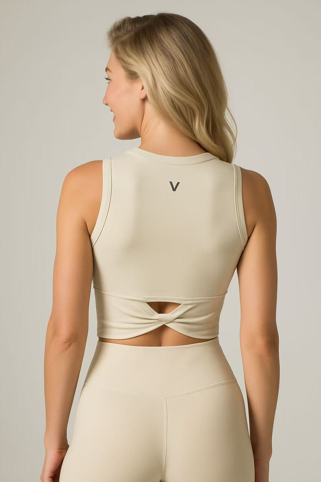 STRVNG Twist-Back Tank Bra